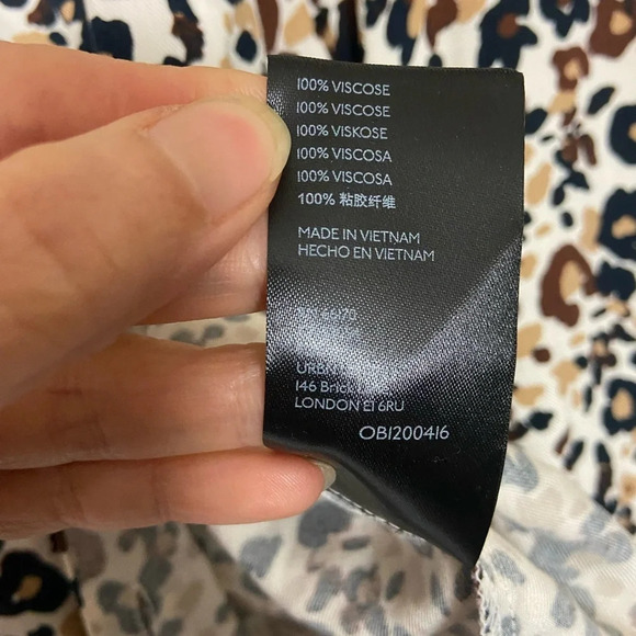 Maeve Anthropologie Katia Ruffled cheetah printed Button-down Blouse Sz 0 - Picture 12 of 15